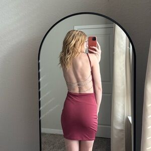 Pink backless bodycon dress